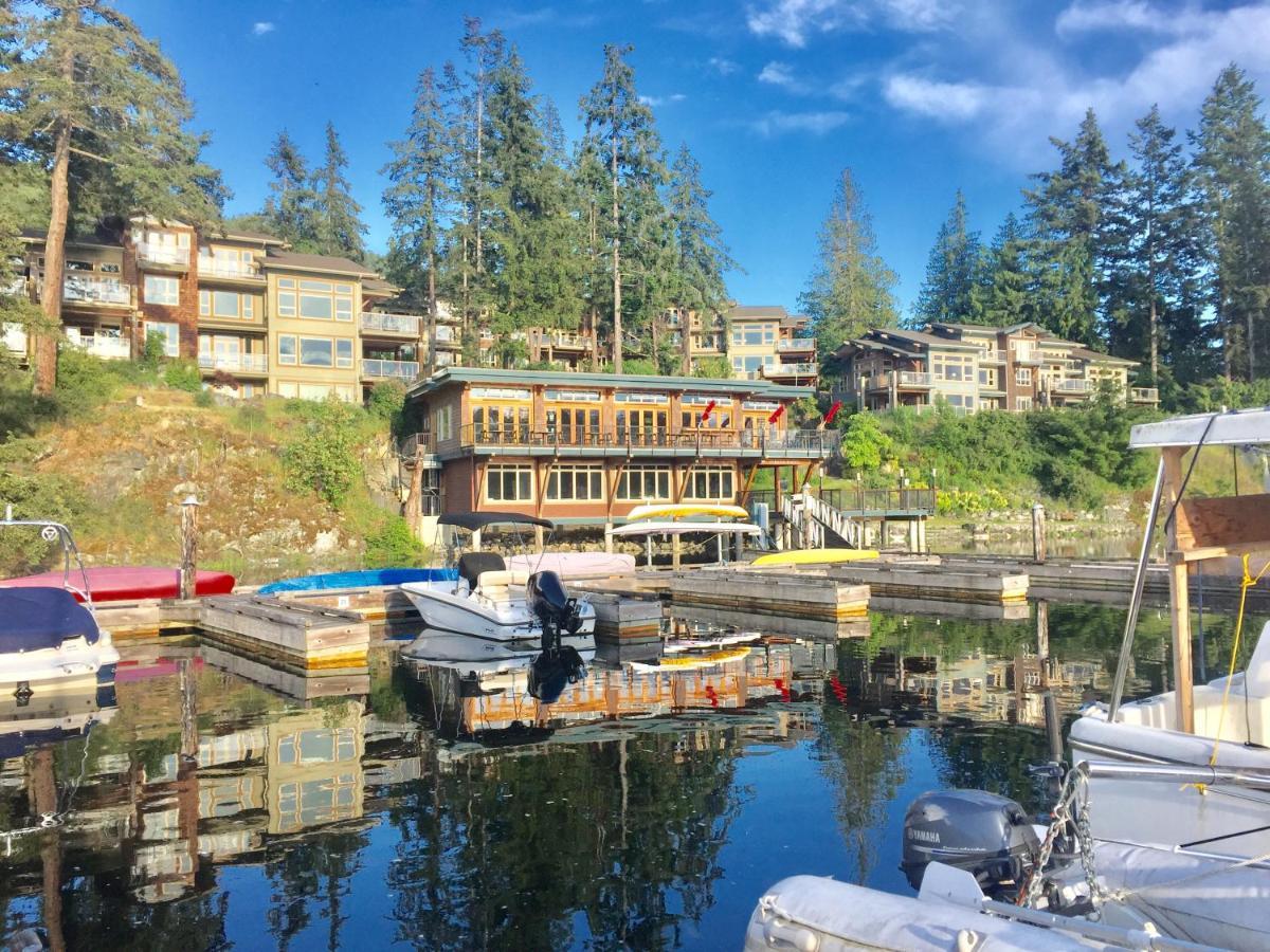Painted Boat Resort Spa And Marina Madeira Park Εξωτερικό φωτογραφία