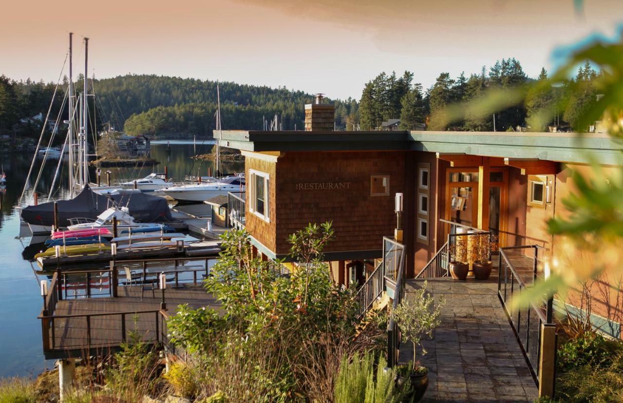 Painted Boat Resort Spa And Marina Madeira Park Εξωτερικό φωτογραφία